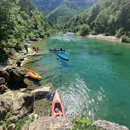 Refuge De La Sablière Ostello *